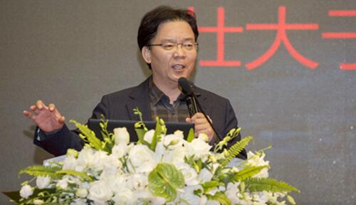 达内举办2018年大型企业人才订单洽谈会，300家企业参与洽谈